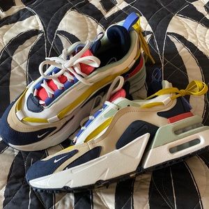Nike Furyosa Size 8 Like New Condition